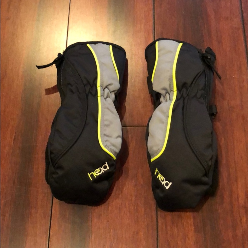 Head Children’s mittens